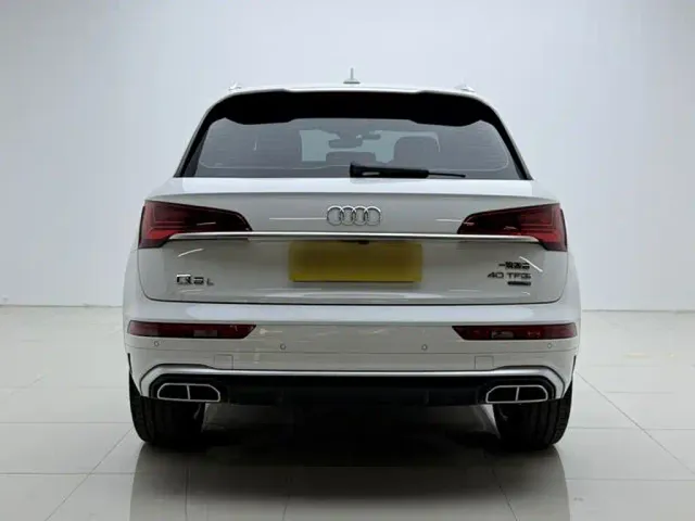Audi Q5L — Фото автомобиля 20