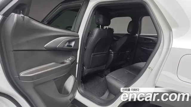 ChevroletGMDaewoo Trailblazer Trailblazer 1.3 турбо 4WD — Фото автомобиля 15