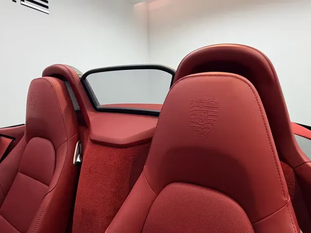 Porsche 718 — Фото автомобиля 7