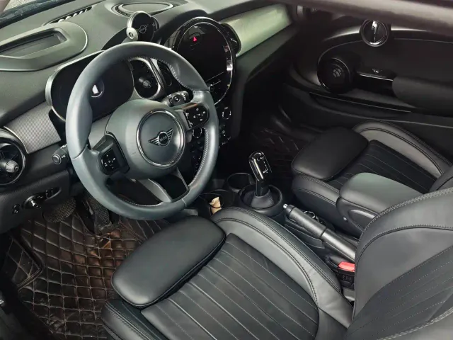 MINI Hatch — Фото автомобиля 5