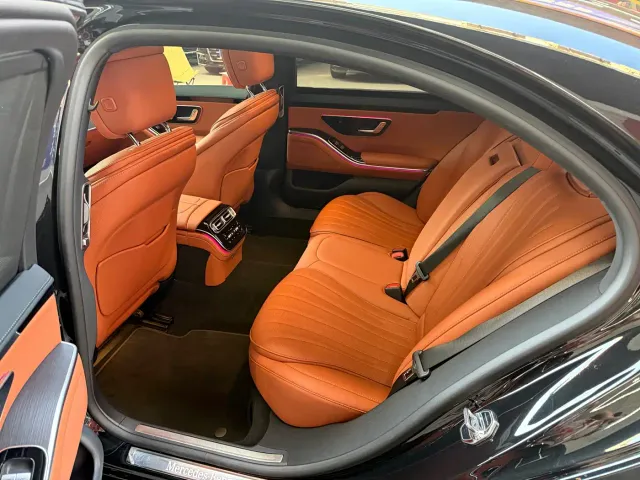 Mercedes-Benz S-Class — Фото автомобиля 9