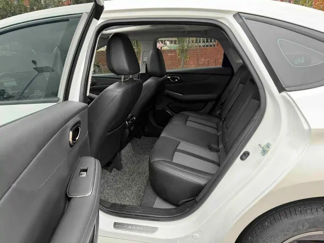 GAC Aion S Plus — Фото автомобиля 13