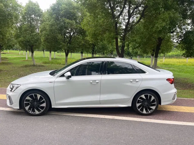 Audi A3 — Фото автомобиля 4