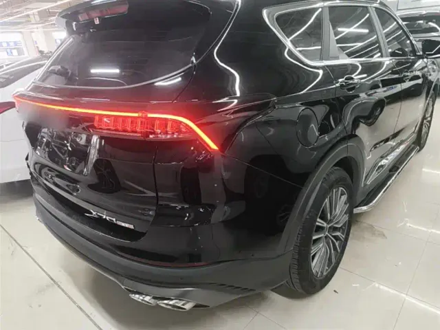 Jetour X70 Plus — Фото автомобиля 7