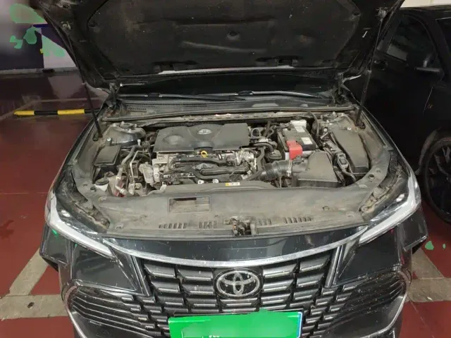 Toyota Avalon — Фото автомобиля 21