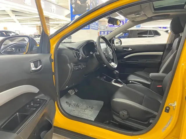 Kia KX1 — Фото автомобиля 7