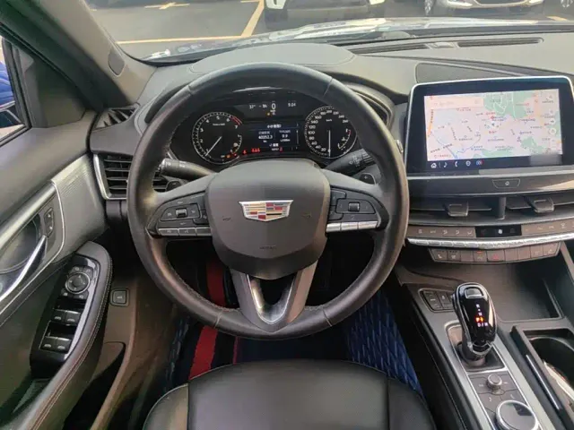 Cadillac CT5 — Фото автомобиля 10