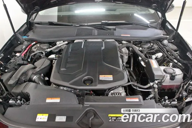 Audi A5 40 TFSI quattro S Line — Фото автомобиля 6