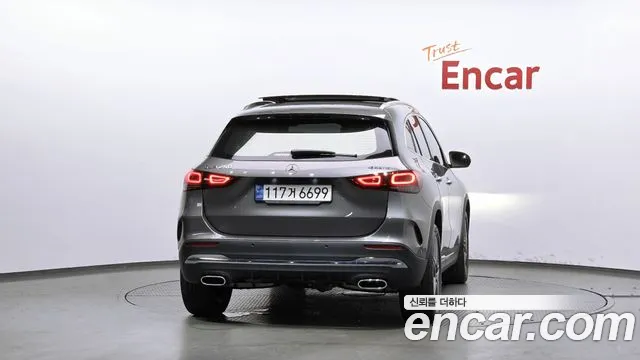 Mercedes-Benz GLA-Class — Фото автомобиля 4