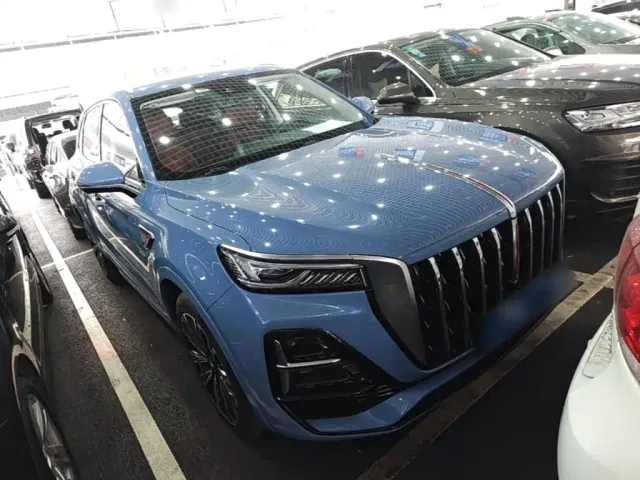 Hongqi HS5 — Фото автомобиля 3