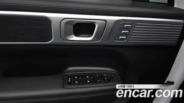 Hyundai Santa Fe MX5 — Фото автомобиля 23