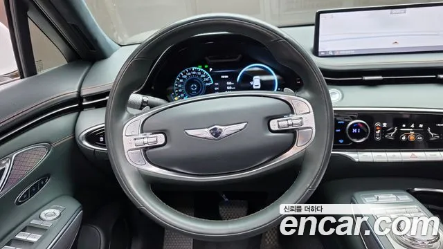 Genesis GV70 — Фото автомобиля 21