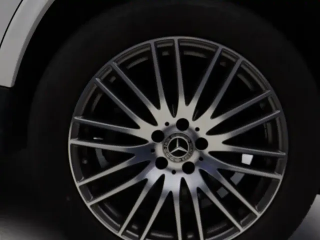 Mercedes-Benz GLC-Class — Фото автомобиля 17