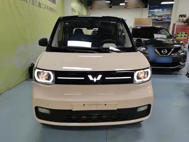 Wuling Hongguang Mini EV — Фото автомобиля 2