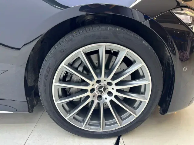 Mercedes-Benz S-Class — Фото автомобиля 10