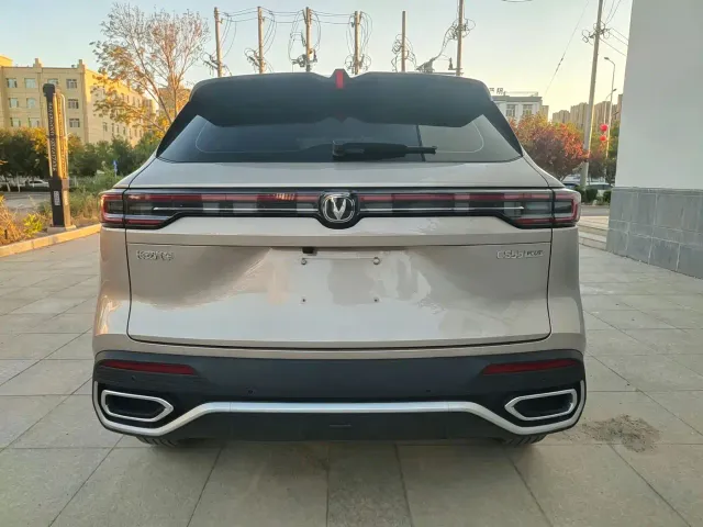 Changan CS55 Plus — Фото автомобиля 9