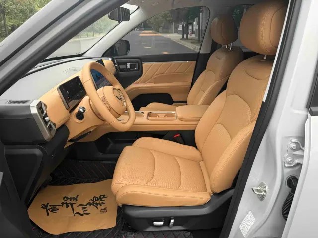 Wuling Starlight 560 — Фото автомобиля 6