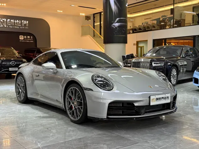 Porsche 911 — Фото автомобиля 3