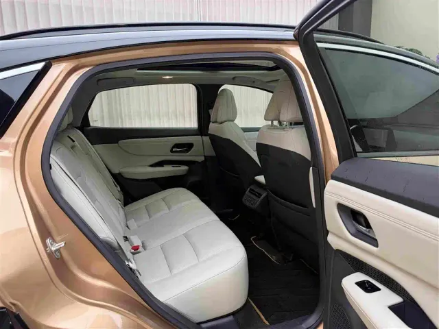 Nissan Ariya — Фото автомобиля 11