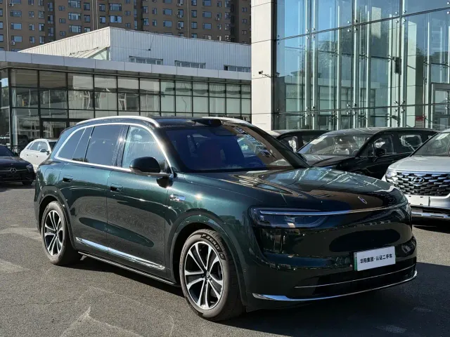 Aito M7 — Фото автомобиля 3