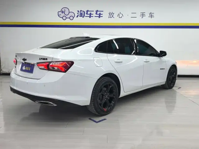 Chevrolet Malibu XL — Фото автомобиля 3