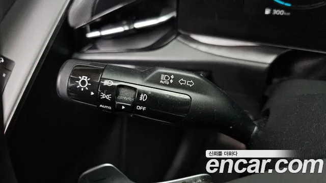 Kia Niro The All New Niro Signature — Фото автомобиля 16