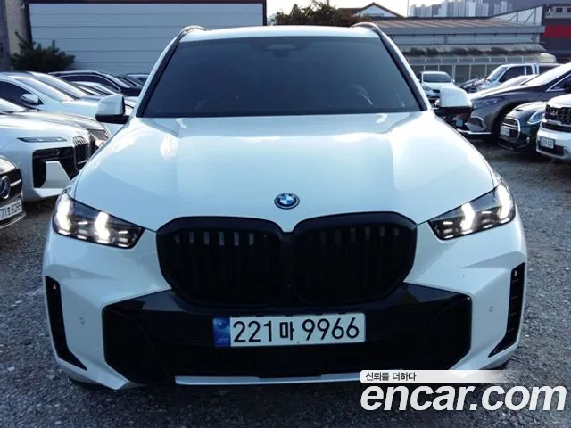 Фотография автомобиля — BMW X5 G05