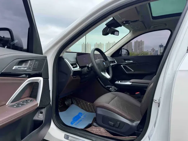 BMW X1 — Фото автомобиля 7