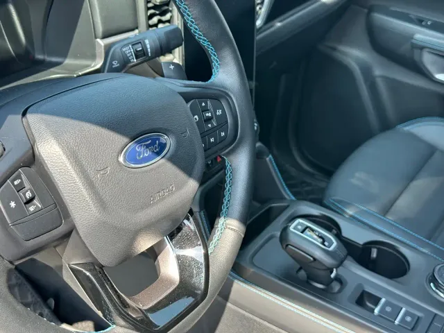 Ford Ranger — Фото автомобиля 5