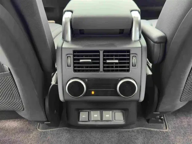 Land Rover Discovery — Фото автомобиля 13