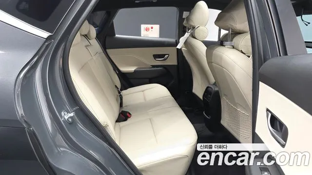 Hyundai Kona Kona (SX2) Бензин 2.0 2WD — Фото автомобиля 11