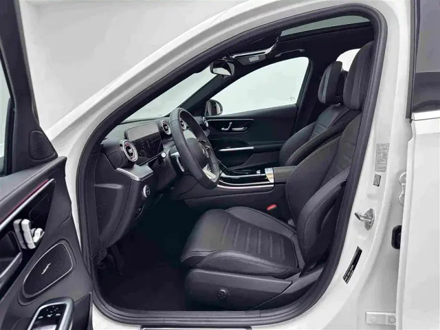 Mercedes-Benz C-Class — Фото автомобиля 18