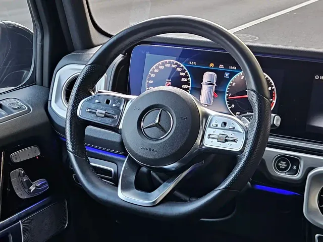 Mercedes-Benz G-Class — Фото автомобиля 11