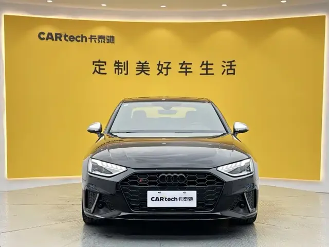 Audi S4 — Фото автомобиля 3