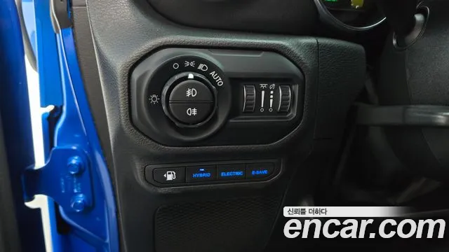 Jeep Wrangler JL — Фото автомобиля 16