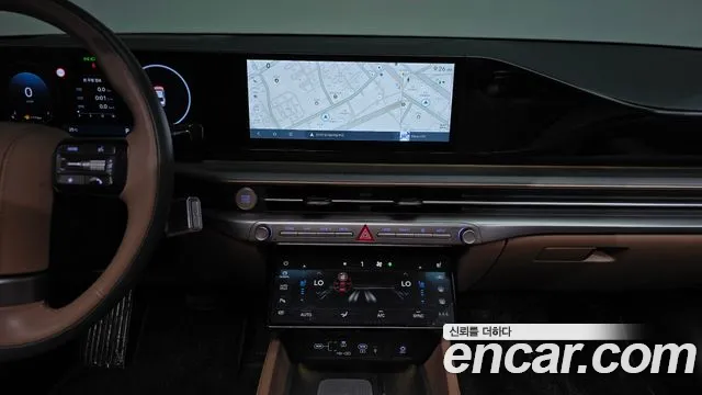 Hyundai Grandeur Grandeur (GN7) 2.5 Бензин 2WD — Фото автомобиля 13