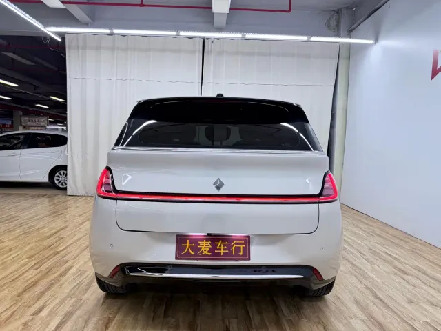 Baojun Cloud — Фото автомобиля 6