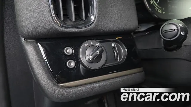 Mini Countryman — Фото автомобиля 11