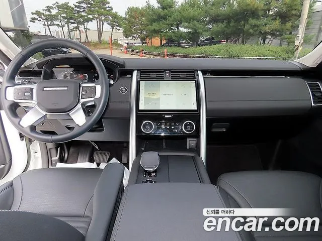 Land Rover Discovery — Фото автомобиля 8
