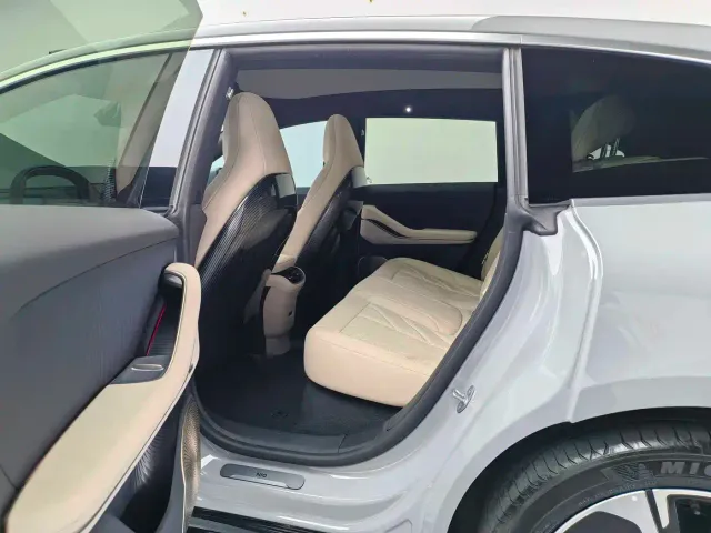 Nio ET5 Touring — Фото автомобиля 16