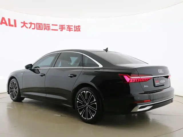 Audi A6L — Фото автомобиля 16