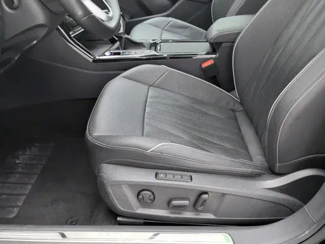 Volkswagen Passat — Фото автомобиля 20