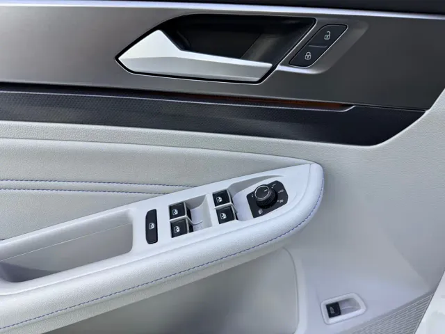 Volkswagen Lamando — Фото автомобиля 10