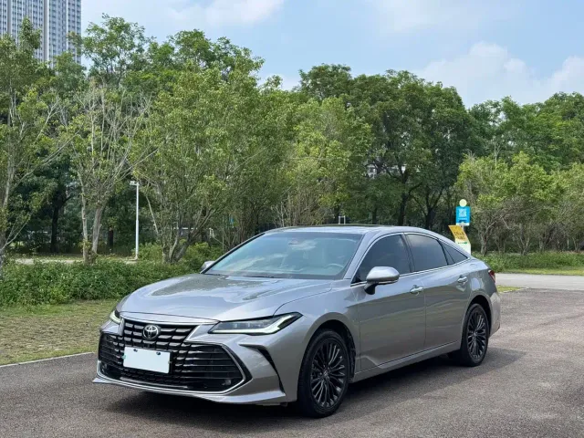 Фотография автомобиля — Toyota Avalon