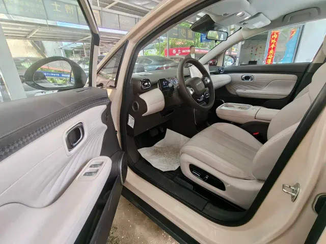 GAC AION UT super — Фото автомобиля 6
