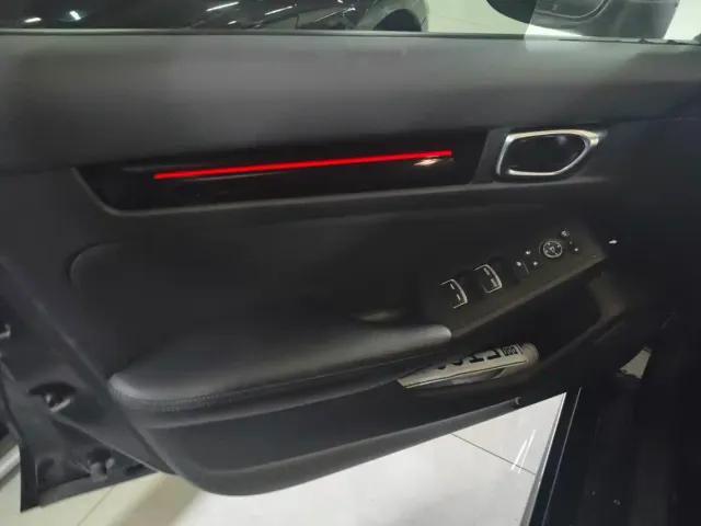 Honda Civic — Фото автомобиля 12