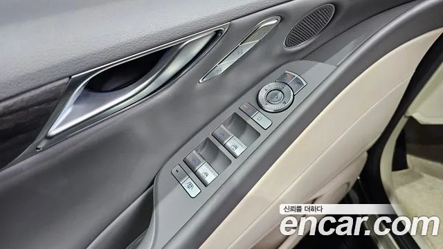 Genesis G80 Бензин 2.5 турбо AWD — Фото автомобиля 23