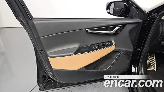 Kia EV6 — Фото автомобиля 13