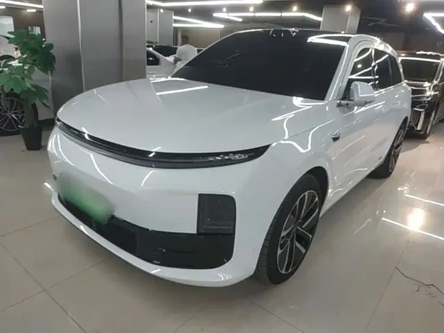Фотография автомобиля — Li Auto L6