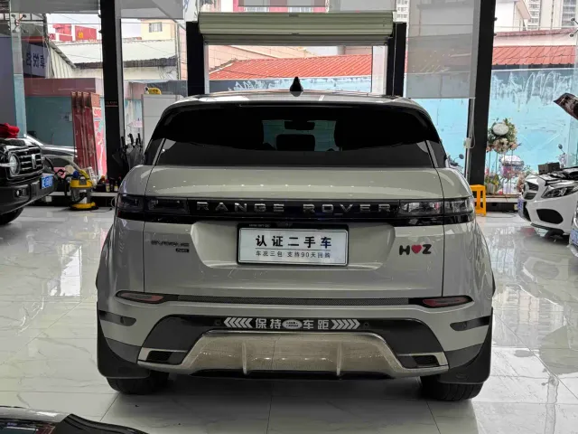Land Rover Range Rover Evoque 2021 Range Rover Evoque L 249PS R-Dynamic SE Luxury Edition — Фото автомобиля 4
